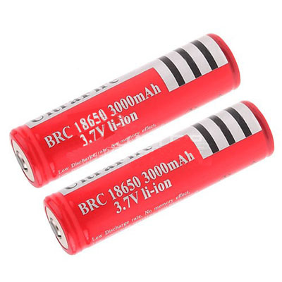 2x UltraFire 18650 3000mAh 3.7V Li-ion Battery